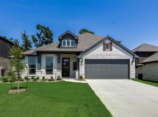 518 Franklin Ln, Lavon, TX 75166