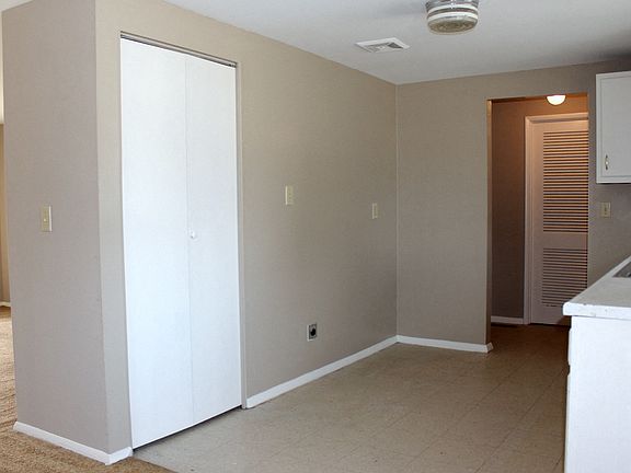 5th image of 6760 Hubbard Dr