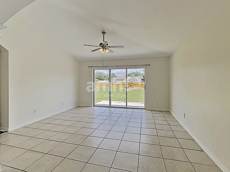 10311 Hunters Haven Blvd — Photo 6