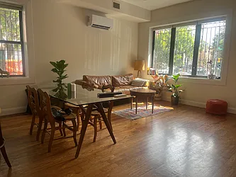 205 Gates Avenue, #1