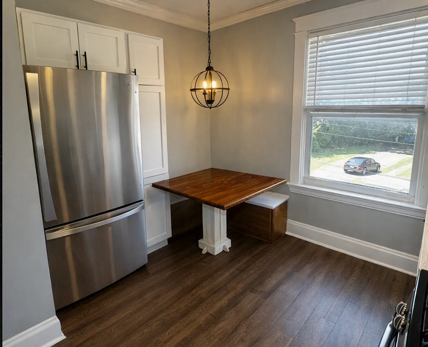 2 bed, 1000 sqft, $1,395 — Photo 1
