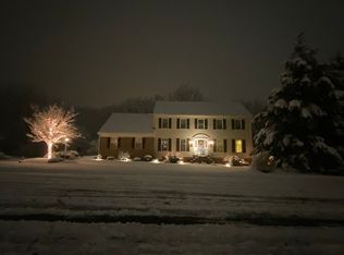 2633 Chestnut Valley Dr, Lancaster, PA