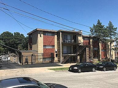 2nd image of 4944 Grand Ave #7