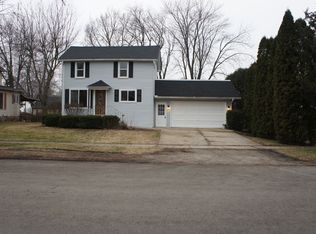 120 S Sycamore St, Somonauk, IL 60552