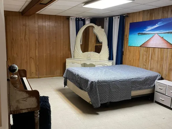 (undisclosed Address), Bronx, NY 10469