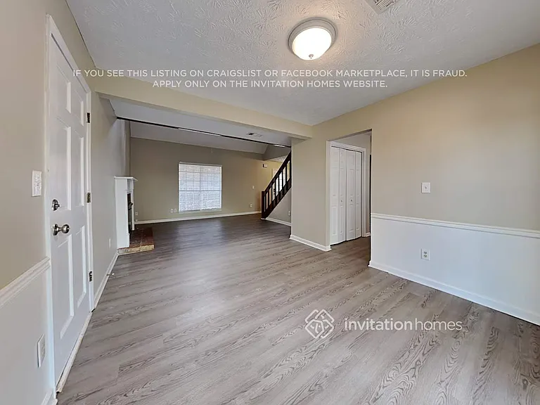 650 Cranberry Ct — Photo 4