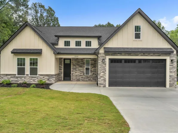 800 Glassy Rd, Landrum, SC 29356