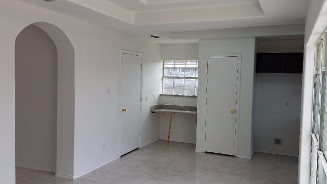 2nd image of 707 W 30th St