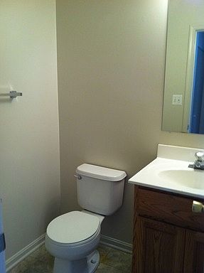 4th image of 273 Center Deen Ave