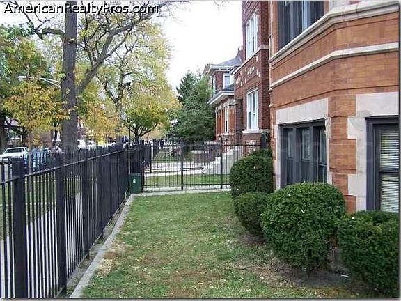 3rd image of 6339 S Campbell Ave APT 1A