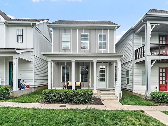 3rd image of 765 Cottage Park Dr