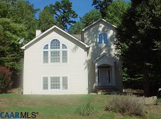 16 Landing Ct, Palmyra, VA 22963