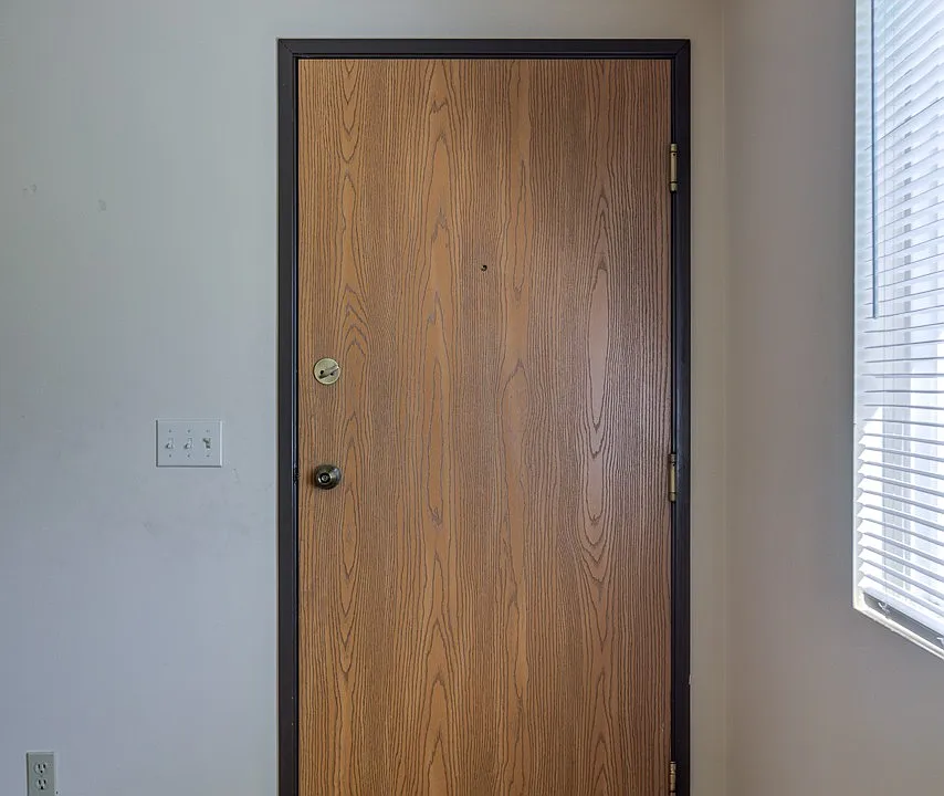 Front door of a unit at Gretna Oaks.