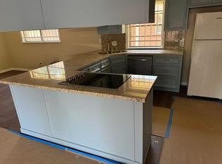 8523 Dover St, Houston, TX 77061