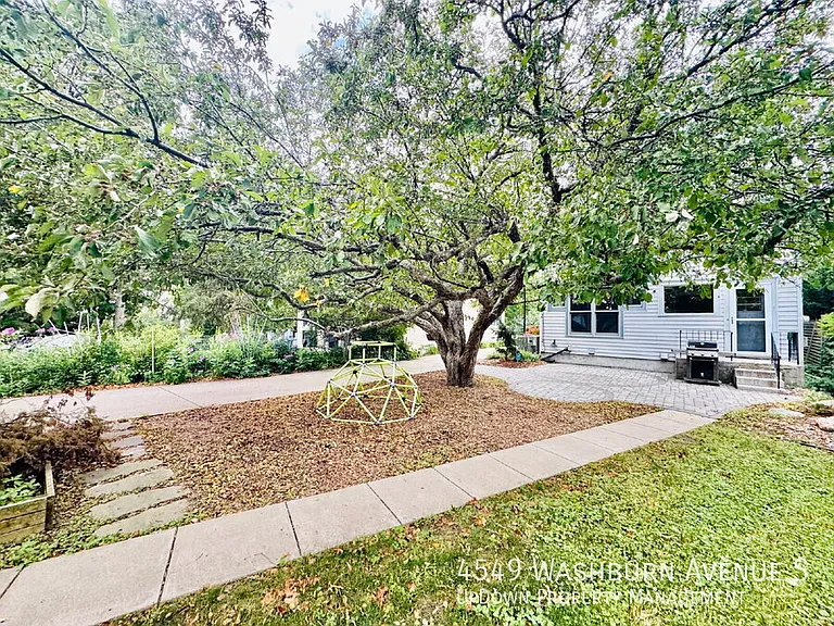 4549 Washburn Ave S — Photo 25