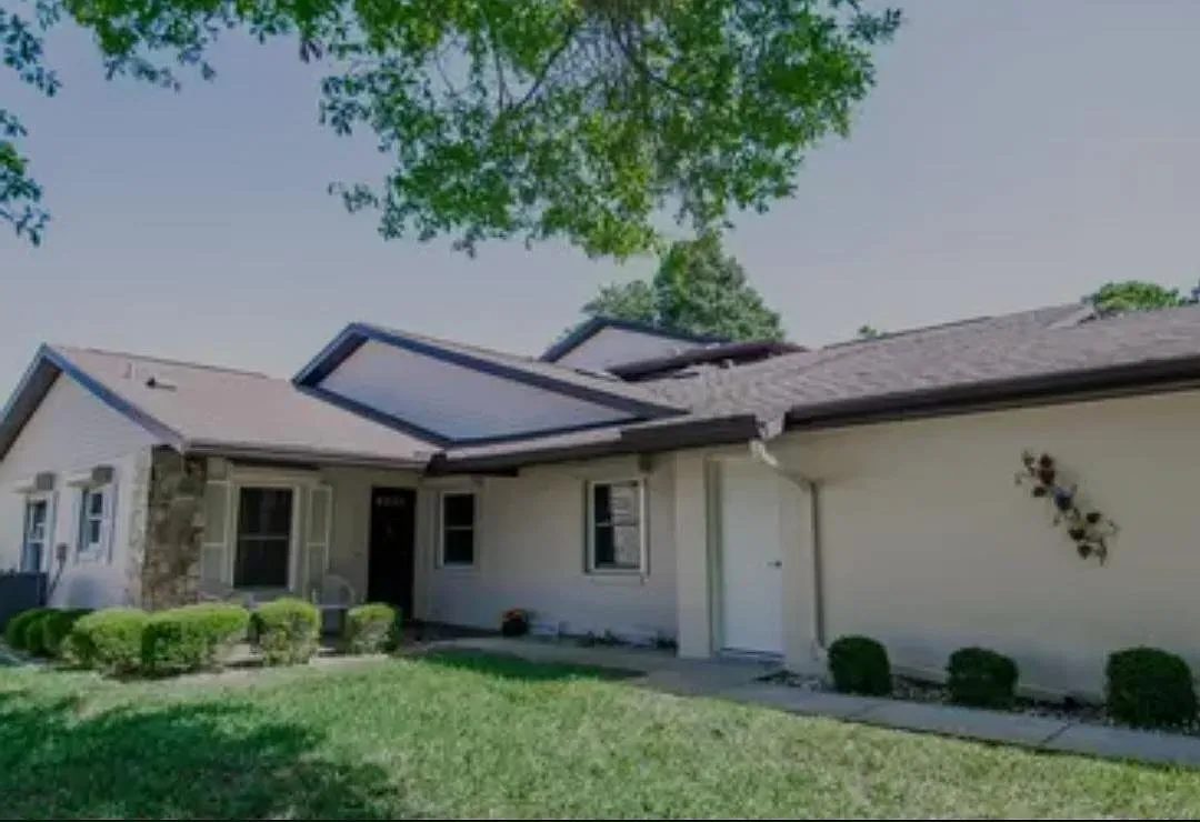 107 Deer Lake Cir — Photo 1