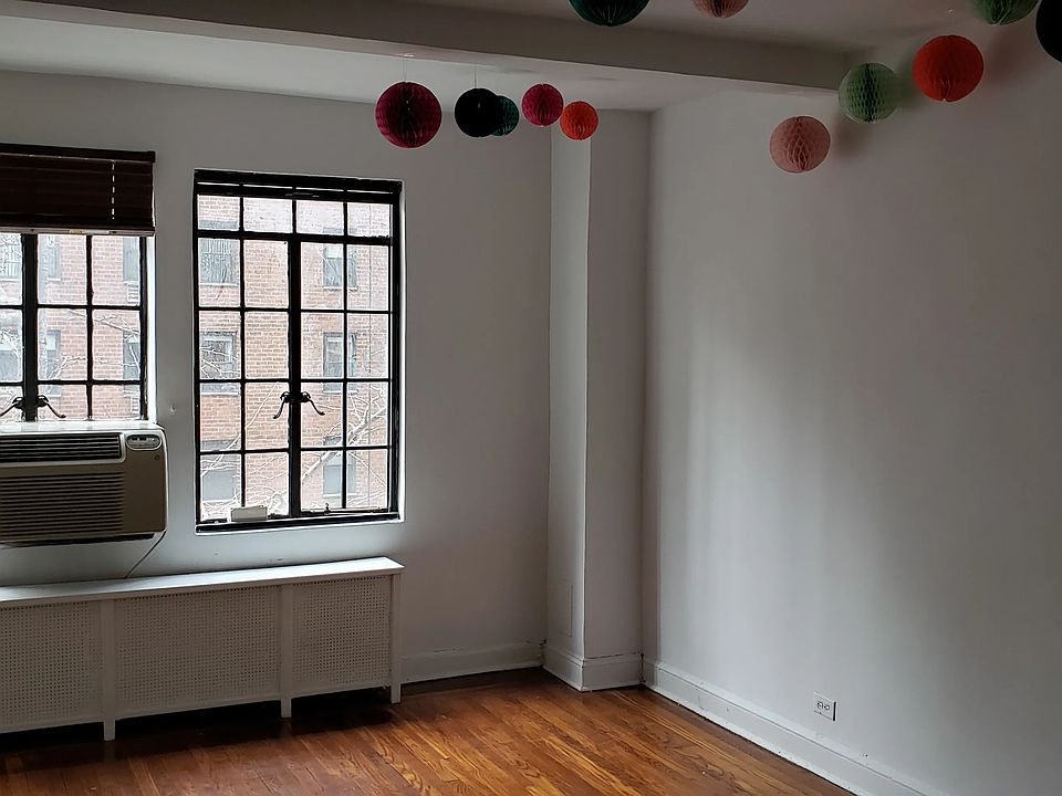 1st image of 5 Tudor City Pl APT 519