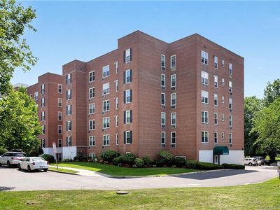 7 4th St APT 1C, Stamford, CT, 06905