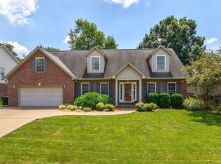 8940 Calvin Cir, Newburgh, IN
