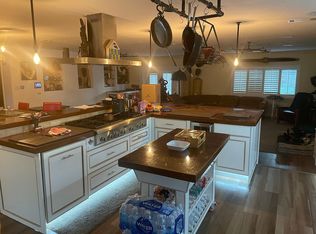 5645 Robert Ct, Las Vegas, NV 89120