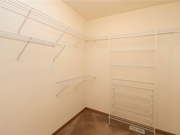 2nd image of 2443 Halifax Ct