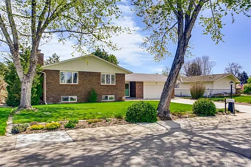 472 Golden Ln Photo 1