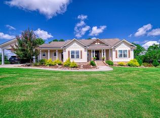 189 Hutchinson Rd, Tifton, GA 31793