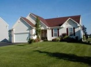 345 Windett Ridge Rd, Yorkville, IL 60560