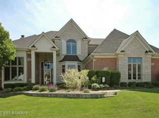 3N989 Walt Whitman Rd, St Charles, IL 60175