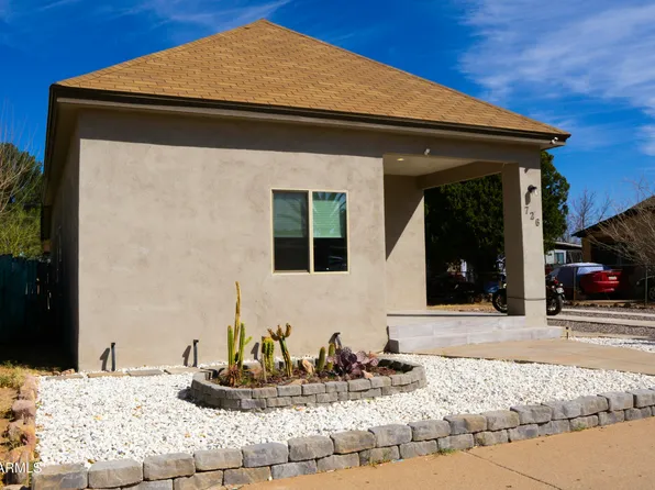 726 E 15TH Street, Douglas, AZ 85607