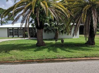 70 Oakland Hills Pl, Rotonda West, FL 33947