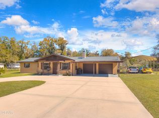 1701 N Stone St, Deland, FL 32720