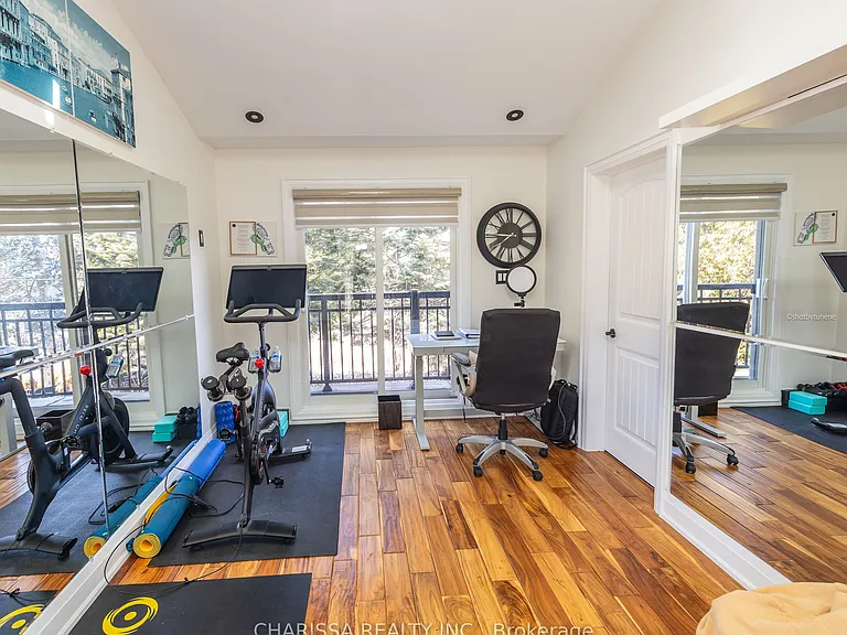 60 Belvedere Dr — Photo 18