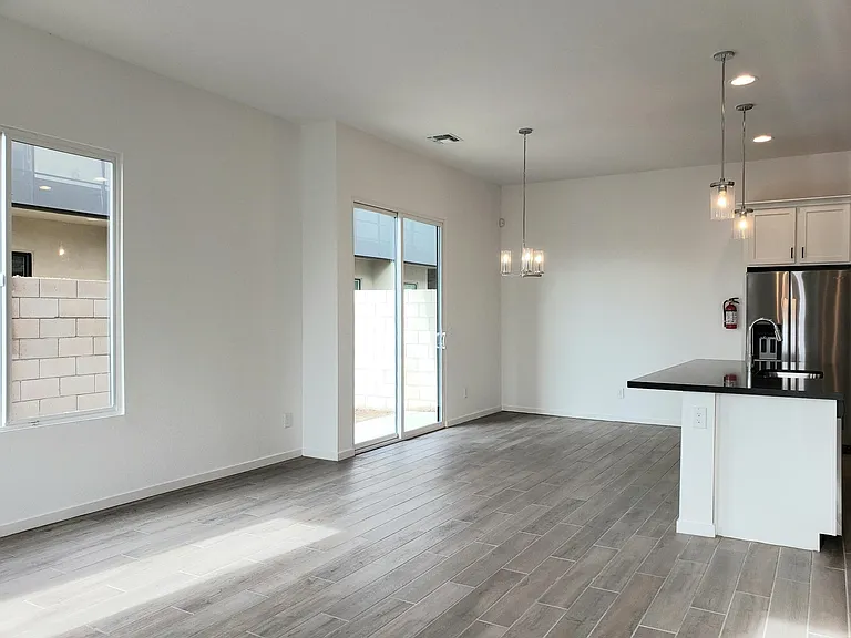 901 S Smith Rd #1053 — Photo 6