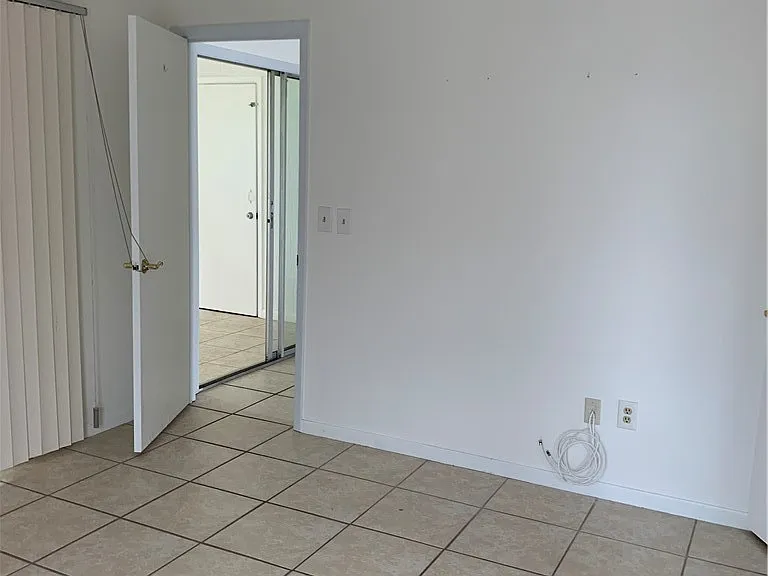 4808 Granada Blvd — Photo 9