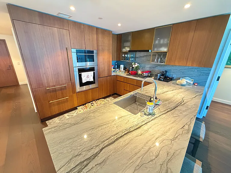1100 Ala Moana Blvd #700 — Photo 2