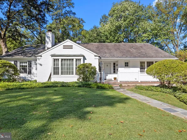 228 Penn Valley Ter, Yardley, PA 19067