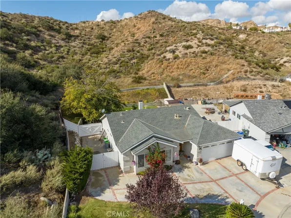 14644 Camelia Hill Way, Santa Clarita, CA 91387