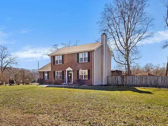 2nd image of 2641 Marymont Dr