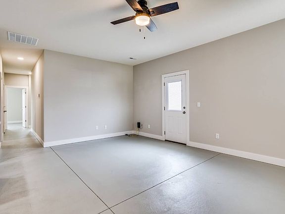 5th image of 5236 N Cypress Cir