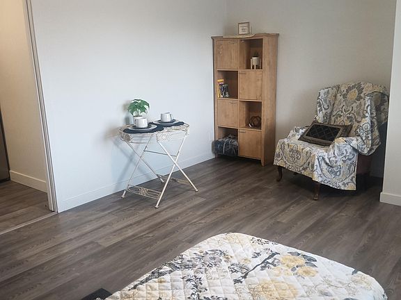 5th image of 1335 S 5th Ave #11074666