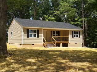2550 Pilkington Rd, Powhatan, VA 23139