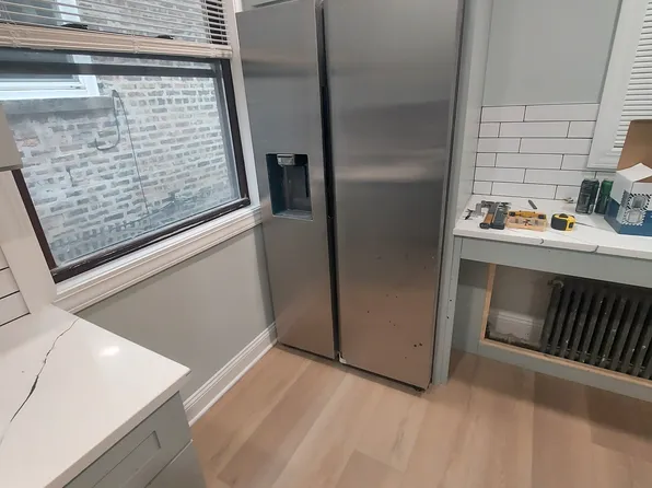 3828 N Francisco Ave #2, Chicago, IL 60618