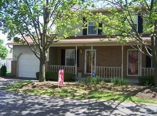 1200 Worthington Woods Blvd, Worthington, OH 43085