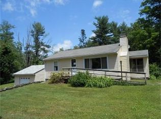 41 Clinton Rd, Sterling, MA 01564