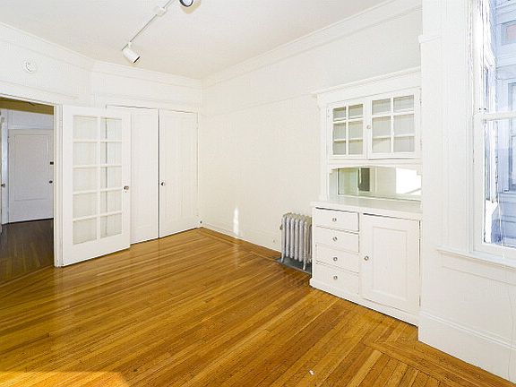 4th image of 744 Guerrero St #3