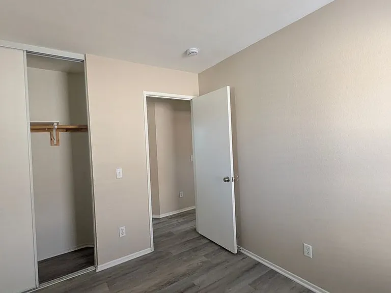 28623 Avalon Ave — Photo 22