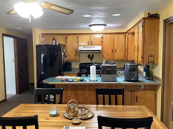 2nd image of 225 Washburn Road