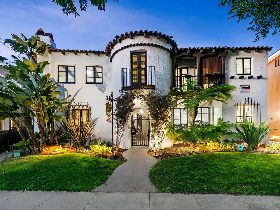 2055 E. 3rd St , Long Beach, CA, 90814