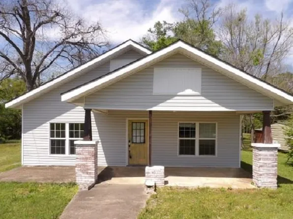 220 W Covington Ave, Opp, AL 36467